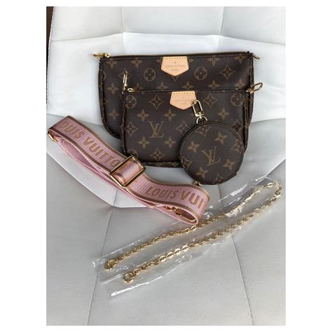 sac louis vuitton bandouliere rose|louis vuitton bandouiller.